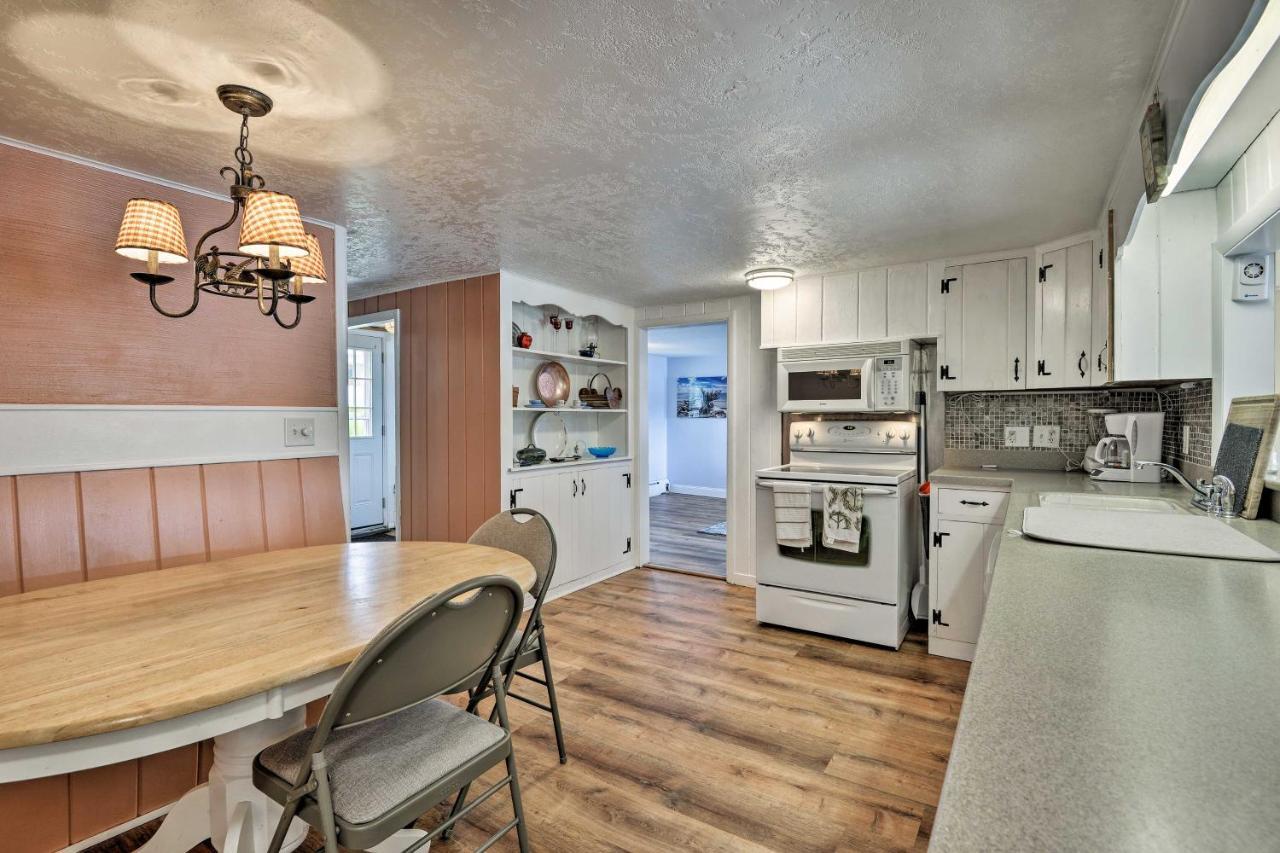 Family Cottage On Chaumont Bay, Walk To Downtown Exterior foto